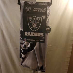 Raider Silk Throw
